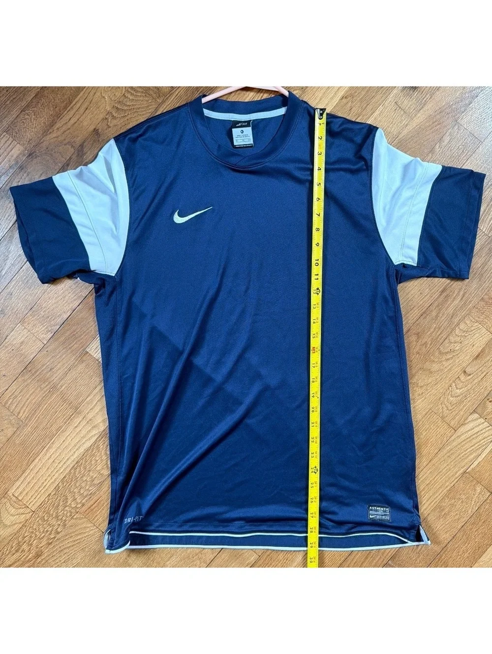 XL - Men - Nike Dri-FIT Navy Blue and White Athletic Shirt